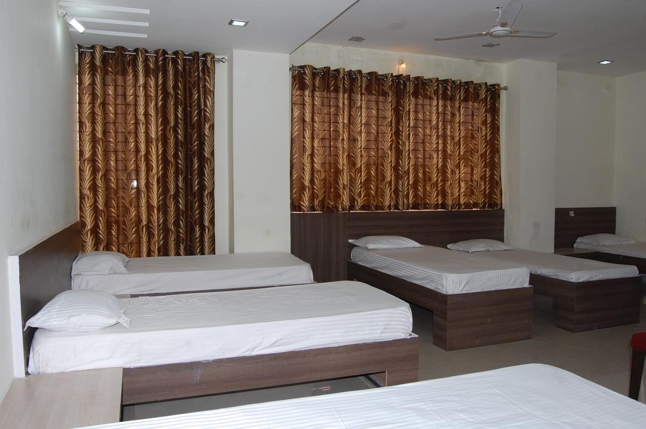 Sanskar Upvan Bhopal Room photo